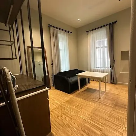 아파트 Unique Stylish Flat